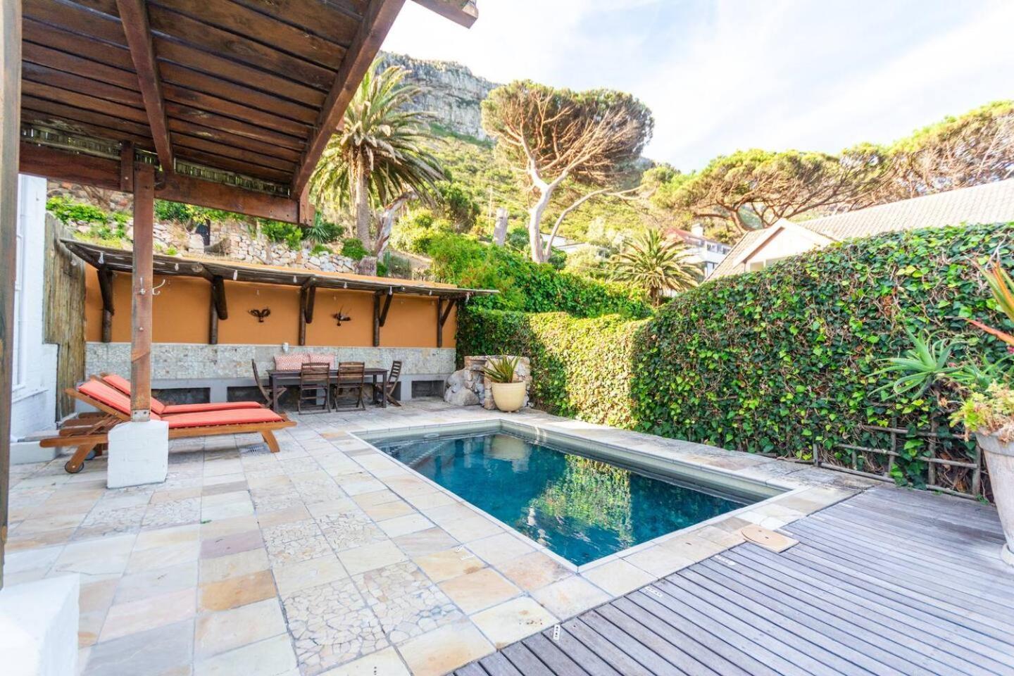 Ley Pool Cottage By Open Home St James Exterior photo